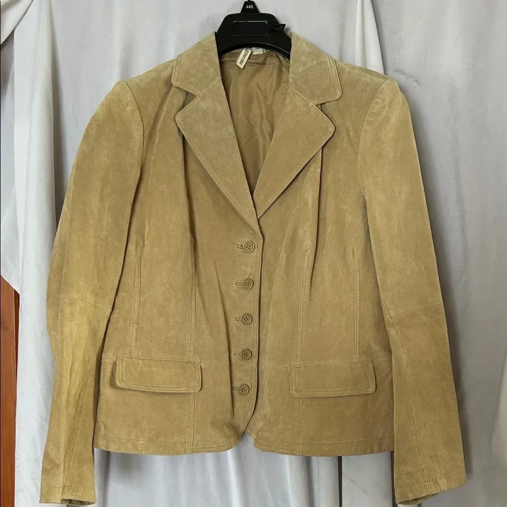 St. John's Bay Light Brown Women's 100% leather Blazer size XL. CJ